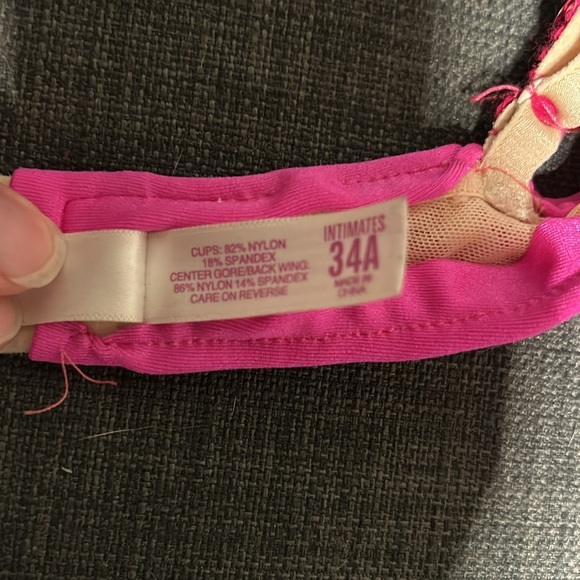 So Pink & White Bra Top with Embellishments & Balera Cropped Leggings Costume - Picture 11 of 17